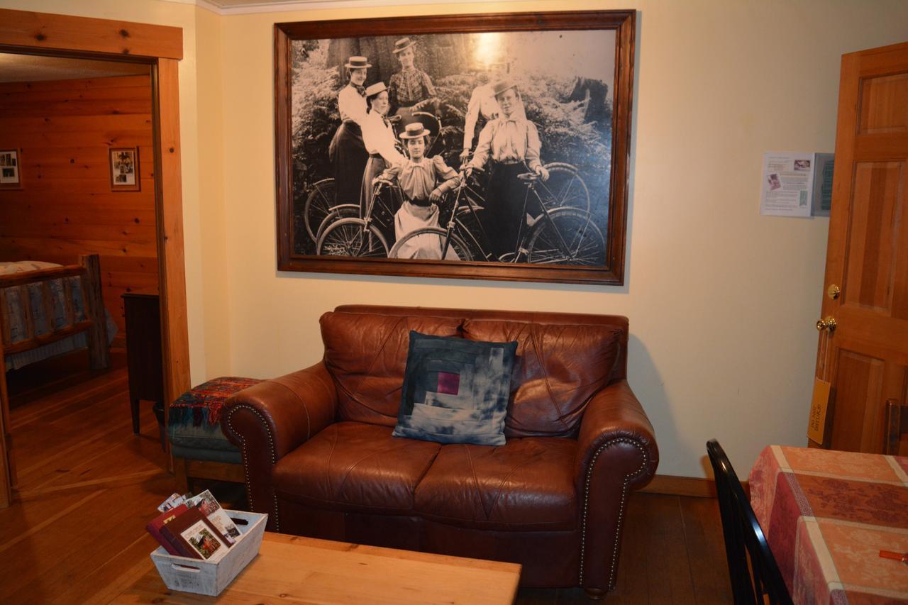 Copper Creek Inn Ashford Εξωτερικό φωτογραφία